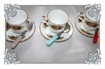 Vintage Crockery for Hire